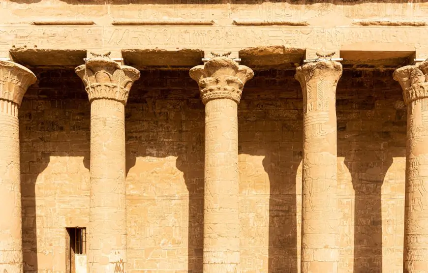 Ancient Egypt Unforgettable Tour: 5-Day Luxor & Aswan Tour