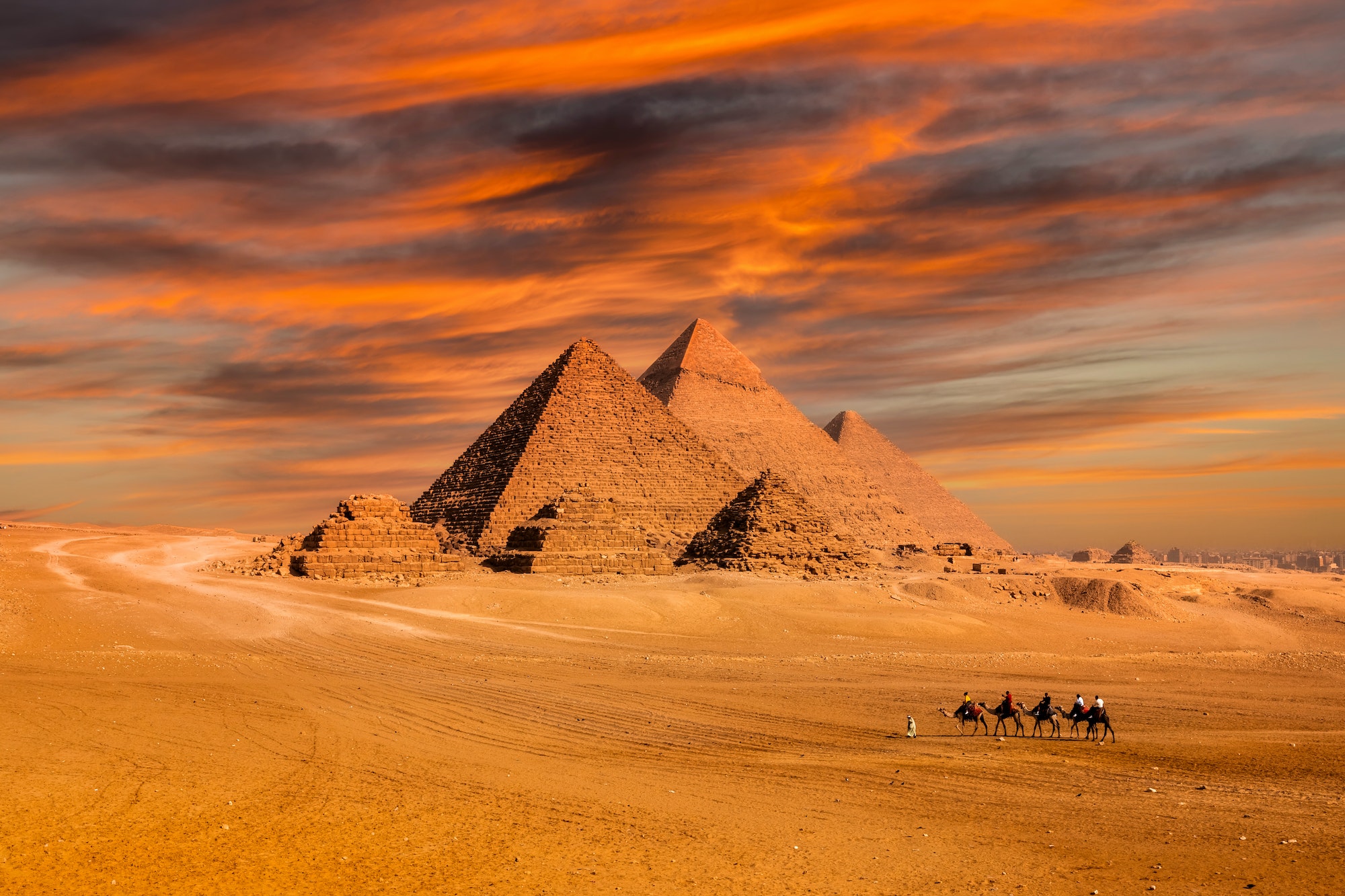 Unveiling Egypt's Enchanting Wonders in 2 Days! Travel Tours