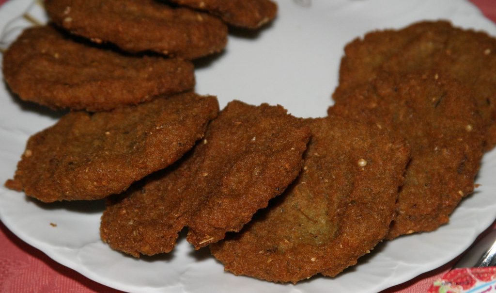 Freshly fried ta'ameya, the Egyptian falafel, star of the Egyptian breakfast